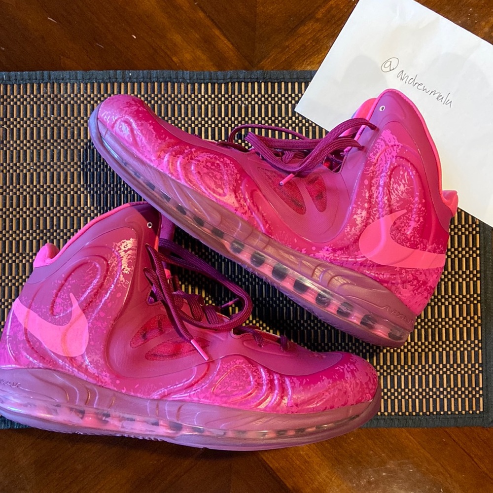 Nike hyperposite “fireberry” sz 13